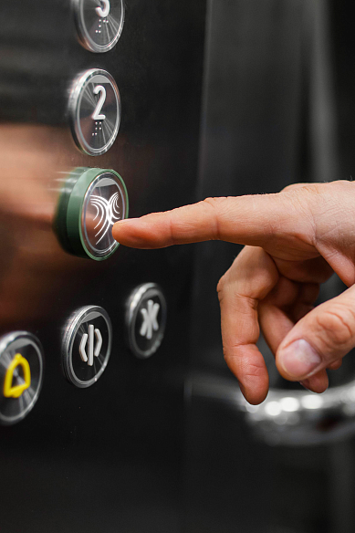 Мы не просто организуем процессы мы отвечаем за гармонию и благополучие в доме, предвосхищая ожидания